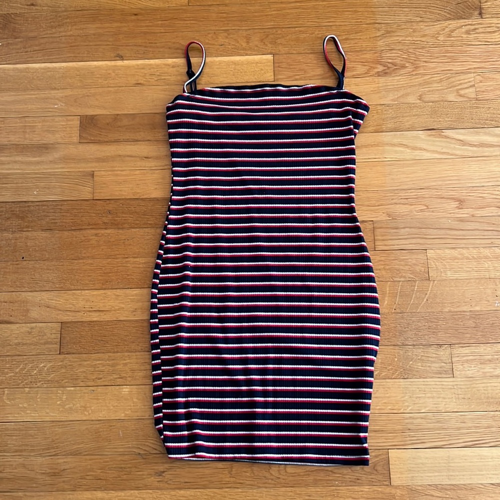 Red White and Navy blue fitted dress, Medium, WORN ONCE, SHEIN